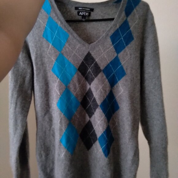 Vintage Apt 9 Heather Gray Argyle Print V-Neck Cashmere Sweater - Picture 2 of 4